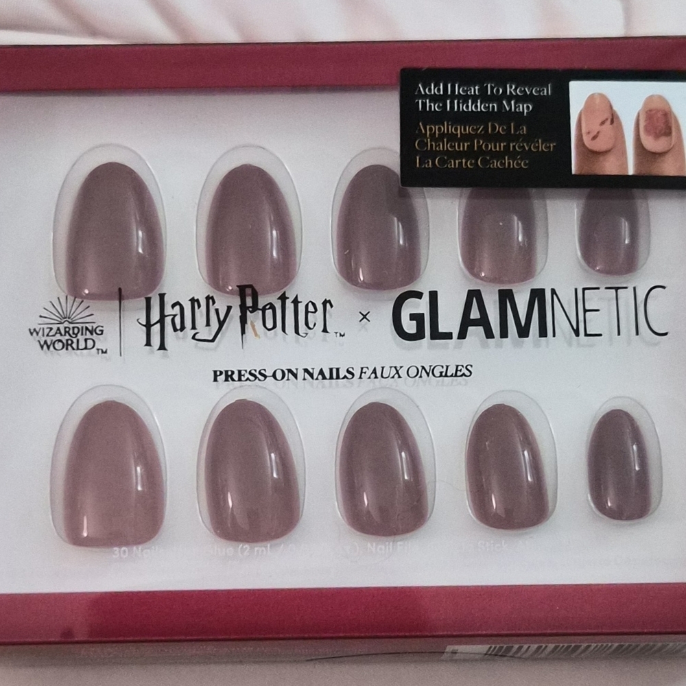 Harry Potter x Glamnetic Press-On Nails